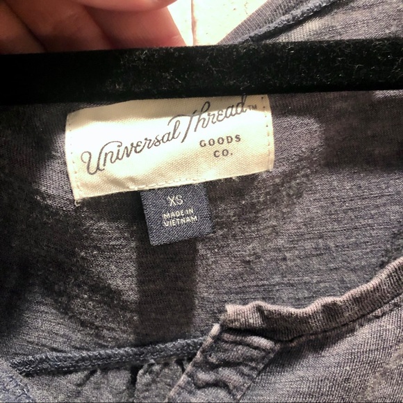 Universal Thread Split Neck Tank Top Distressed - Picture 2 of 3